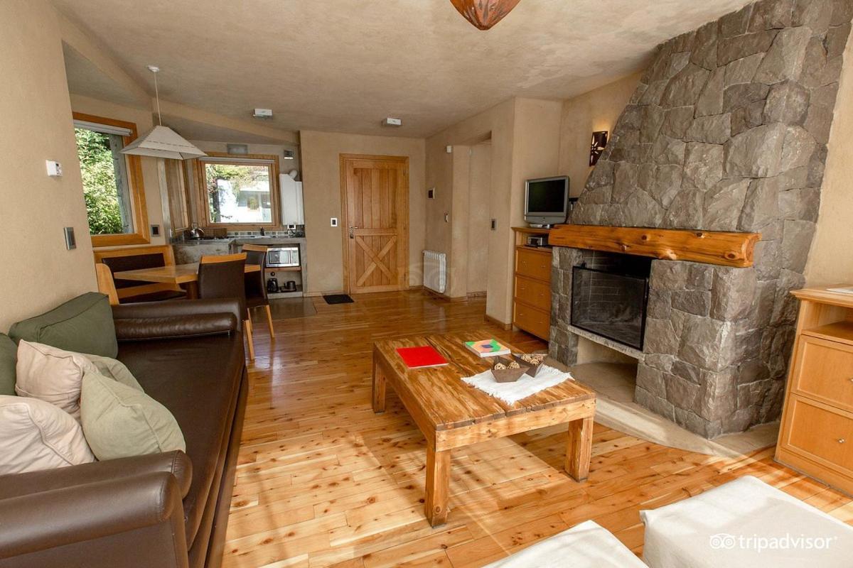 Lirolay Suites - Apart Hotel San Carlos de Bariloche Esterno foto